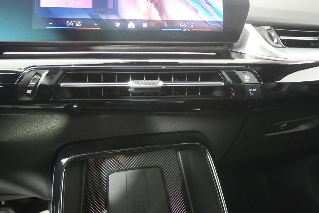 Certified 2026 BMW X2 xDrive28i AWD/4WD image 21