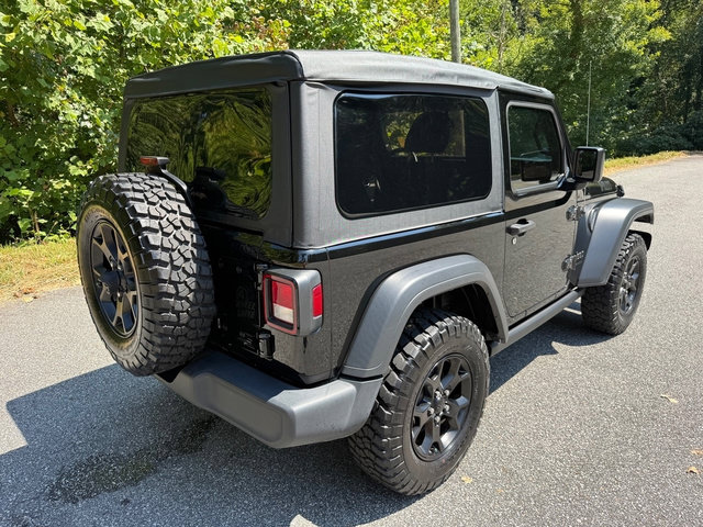 Used 2023 Jeep Wrangler Sport AWD/4WD image 6