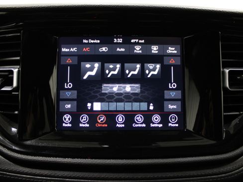 Used 2024 Dodge Durango SXT image 16