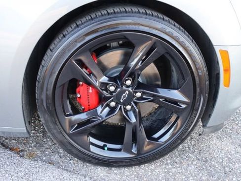 Certified 2024 Chevrolet Camaro LT w/ RS Package image 13