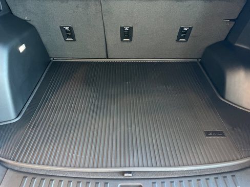 New 2027 GMC Terrain AT4 w/ Convenience Package III AWD/4WD image 17