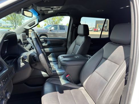 Used 2024 Chevrolet Tahoe LT AWD/4WD image 7