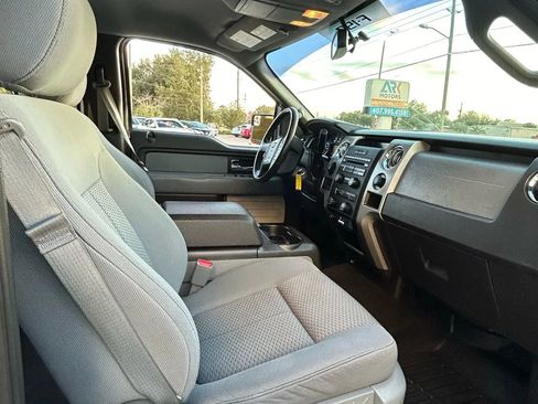 Used 2012 Ford F150 XLT w/ XLT Chrome Pkg image 5
