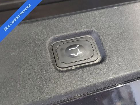 Certified 2025 Ford Expedition Platinum image 35