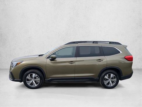 Certified 2025 Subaru Ascent Premium image 9