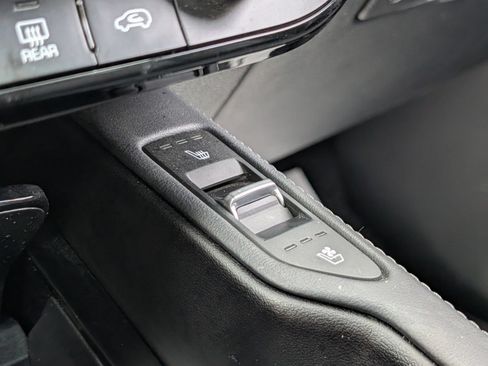 Used 2024 Kia Telluride EX X-Line AWD/4WD image 11