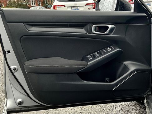 Used 2023 Honda Civic Sport image 17