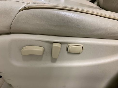 Used 2016 INFINITI QX80 Luxe w/ 22" Wheel Package image 24