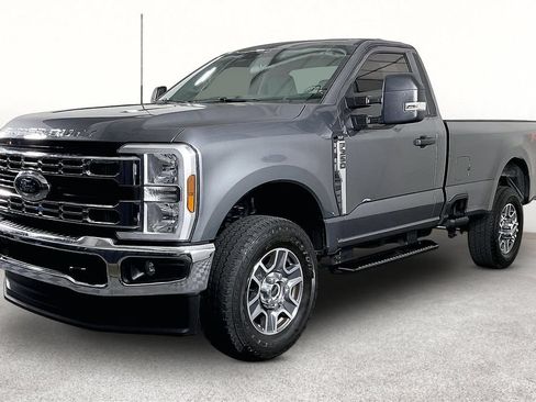 Used 2025 Ford F350 XLT w/ FX4 Off-Road Package AWD/4WD image 14