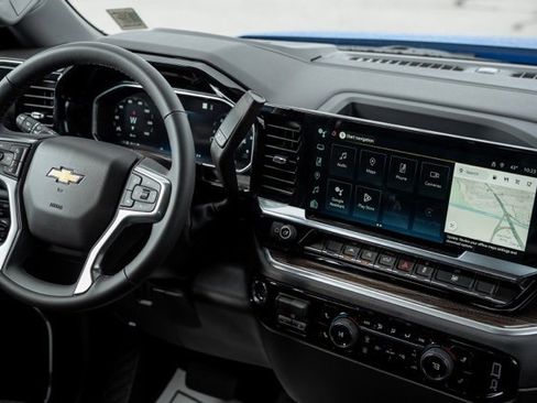 New 2026 Chevrolet Silverado 1500 LT image 16