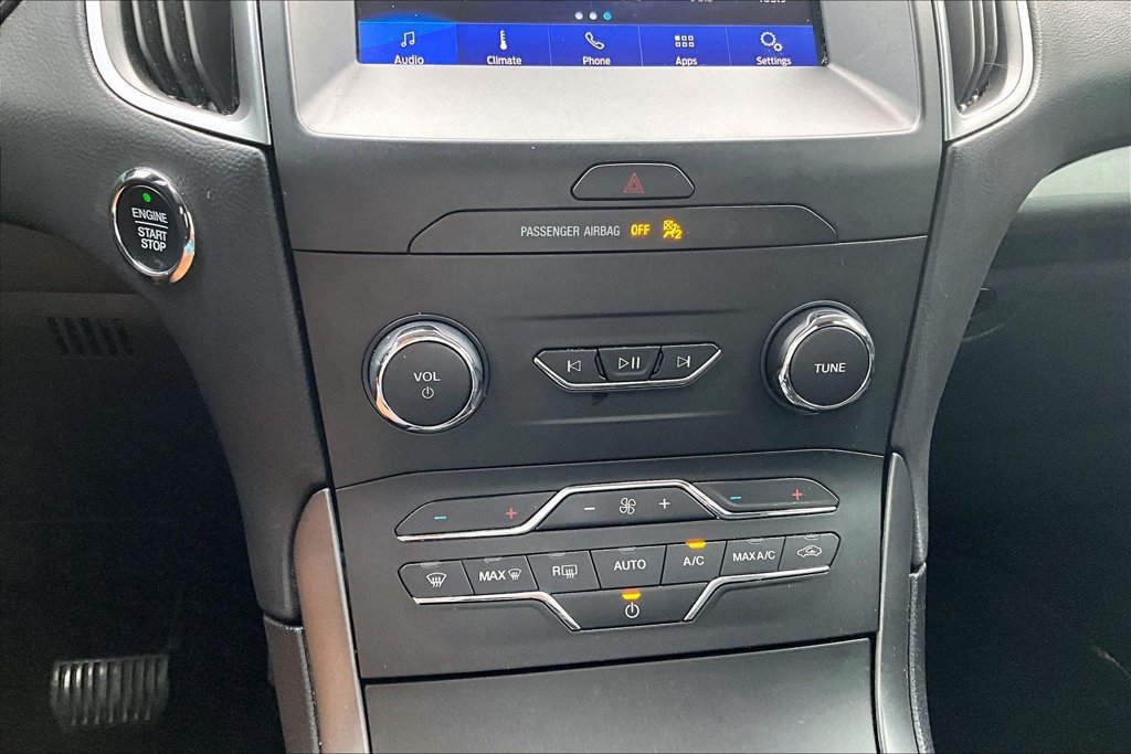 Used 2020 Ford Edge SE AWD/4WD image 15