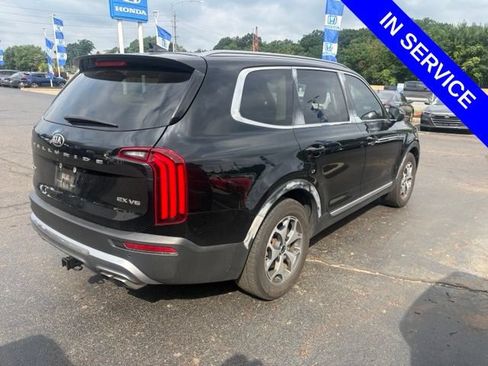 Used 2020 Kia Telluride EX AWD/4WD image 5