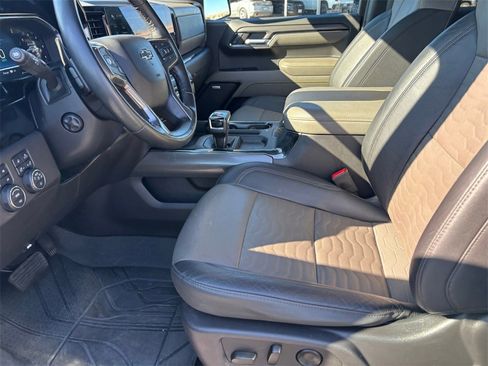 Certified 2024 Chevrolet Silverado 1500 ZR2 w/ Technology Package image 11