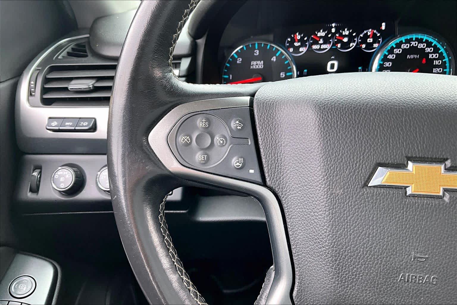 Used 2019 Chevrolet Tahoe Premier AWD/4WD image 20