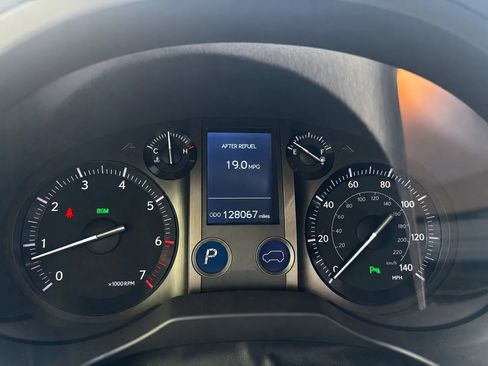 Used 2015 Lexus GX 460 w/ Premium Package AWD/4WD image 11