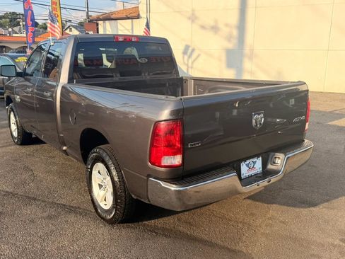 Used 2024 RAM 1500 Classic SLT AWD/4WD image 5