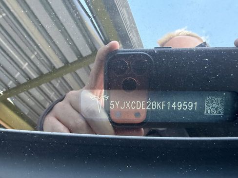 Used 2019 Tesla Model X 75D image 42