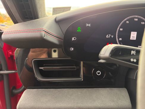 New 2025 Porsche Taycan GTS image 24