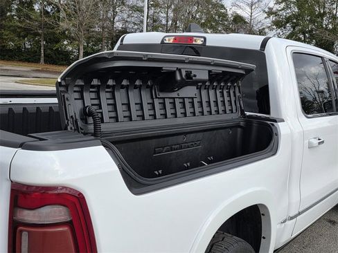 Used 2022 RAM 1500 Limited w/ Body Color Bumper Group image 33