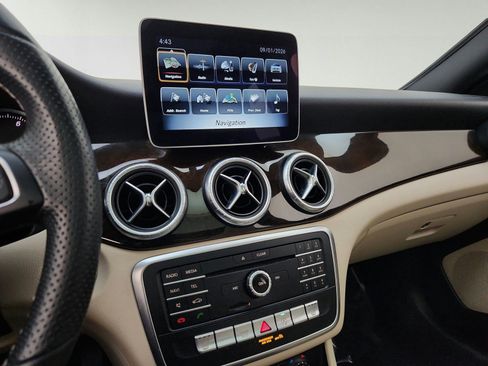 Used 2019 Mercedes-Benz CLA 250 image 20