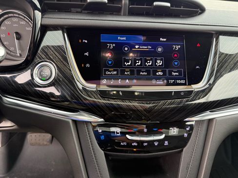 Used 2022 Cadillac XT6 Premium Luxury AWD/4WD image 22