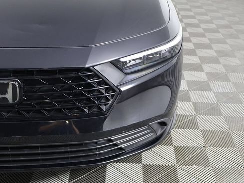 Used 2023 Honda Accord Sport image 13