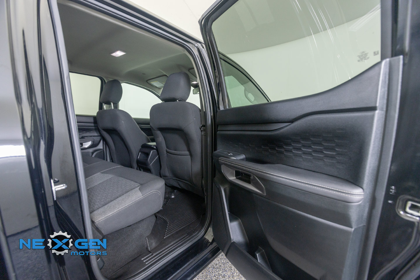 Used 2024 Ford Ranger XLT w/ Equipment Group 301A High AWD/4WD image 38