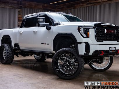 Used 2024 GMC Sierra 2500 AT4 w/ AT4 Preferred Package