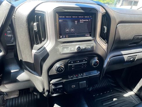 Used 2020 Chevrolet Silverado 2500 W/T w/ WT Convenience Package AWD/4WD image 19