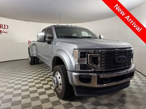 Used 2022 Ford F450 Lariat w/ Lariat Ultimate Package AWD/4WD image 1