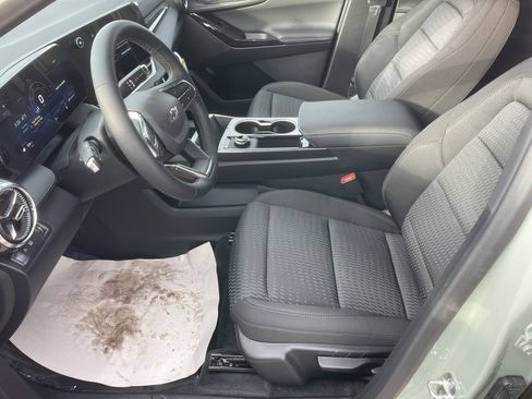 New 2026 Chevrolet Equinox LT w/ Midnight Edition image 11