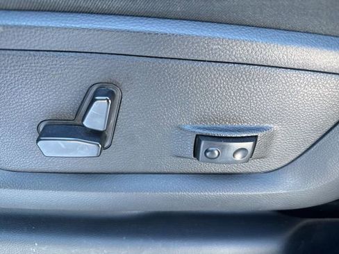 Used 2020 RAM 2500 Laramie image 10