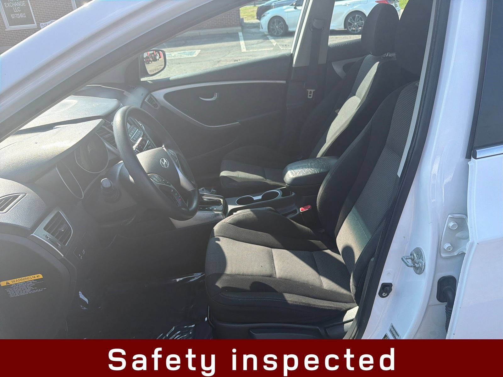 Used 2016 Hyundai Elantra GT FWD image 11