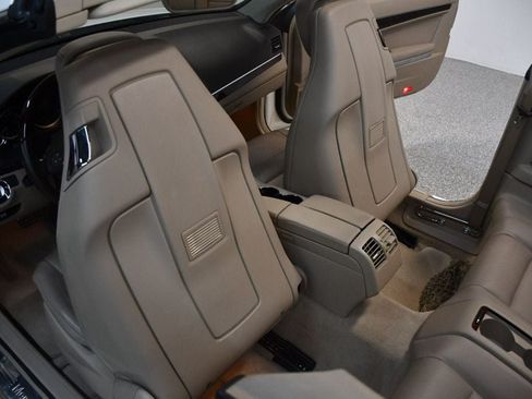 Used 2011 Mercedes-Benz E 550 Cabriolet image 37