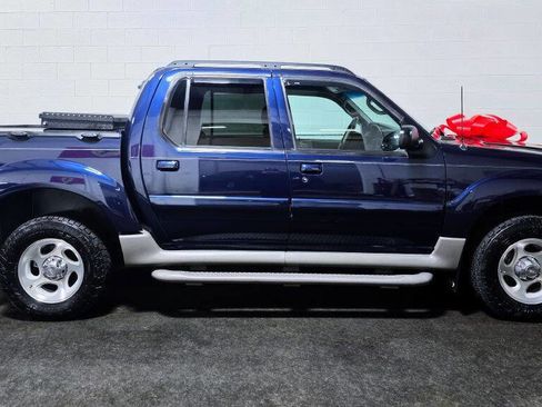 Used 2003 Ford Explorer Sport Trac 2WD image 5