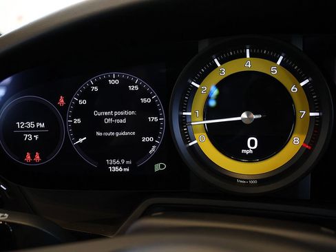 Used 2023 Porsche 911 Carrera T RWD image 18