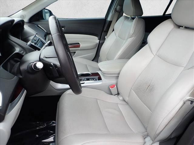 Used 2015 Acura TLX w/ Technology Package FWD image 10