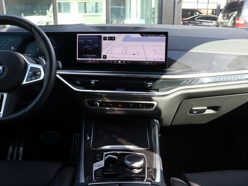 Used 2026 BMW X5 M60i image 29