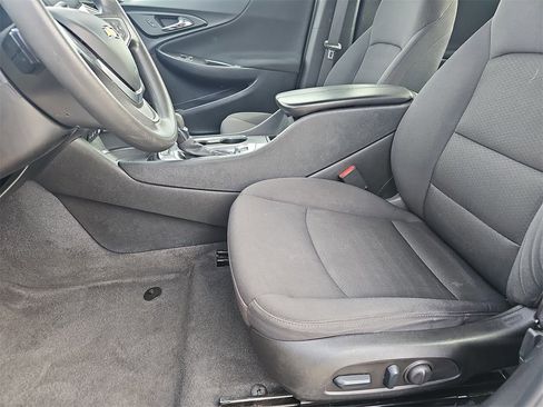 Used 2022 Chevrolet Malibu LT image 14