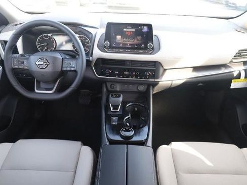 New 2026 Nissan Rogue SV image 22