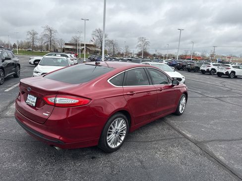 Used 2016 Ford Fusion SE w/ Equipment Group 202A image 6