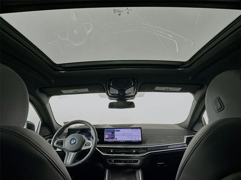 Certified 2024 BMW X6 xDrive40i image 23