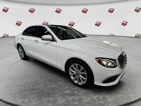 Used 2018 Mercedes-Benz E 300 4MATIC w/ Premium 1 Package image 7