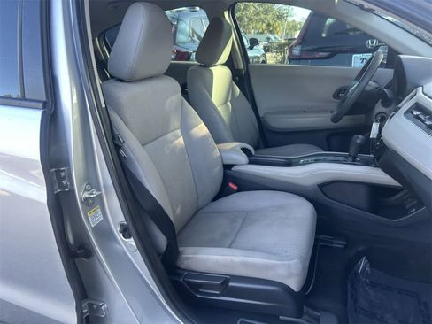 Used 2016 Honda HR-V LX image 14