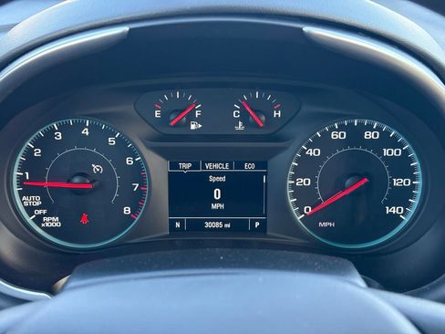 Used 2025 Chevrolet Malibu LT image 8