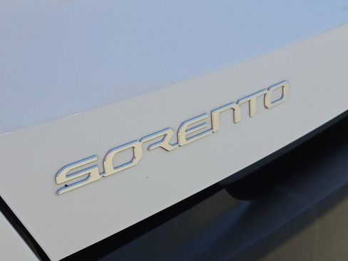 Used 2023 Kia Sorento SX Prestige AWD/4WD image 18