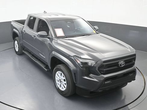 Used 2024 Toyota Tacoma SR5 RWD image 56