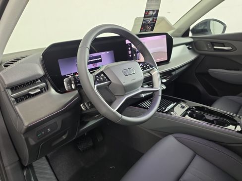 New 2026 Audi Q3 quattro 2.0T AWD/4WD image 13