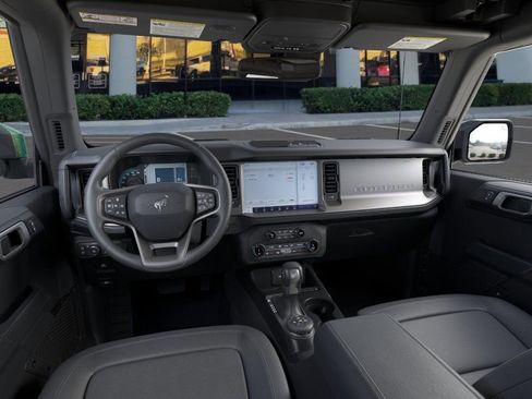 New 2025 Ford Bronco Outer Banks AWD/4WD image 9