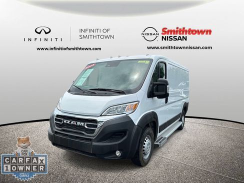 Used 2025 RAM ProMaster 2500 w/ U-Haul Equipment Group FWD image 3